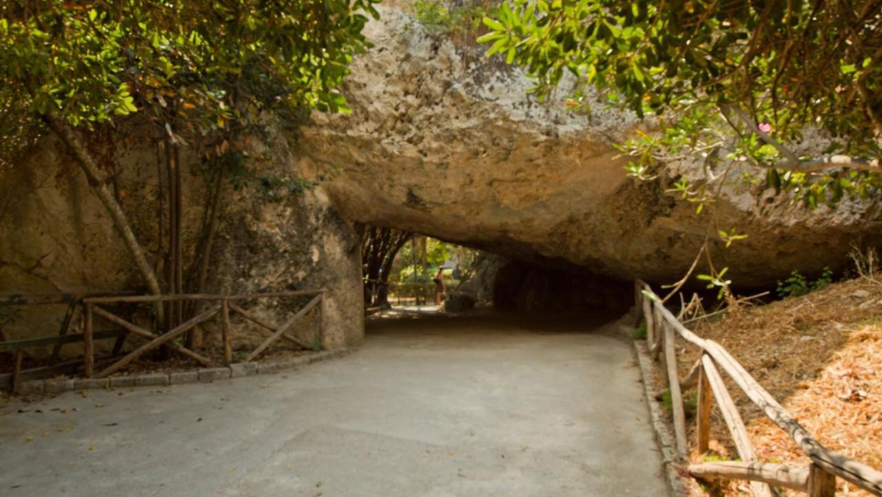 Bed and Breakfast Zenzero E Limone Сиракузы Экстерьер фото